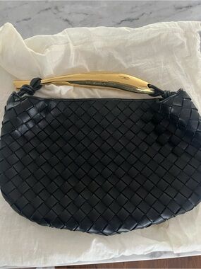 BOTTEGA VENETA SARDINE BAG!!! Not the mini!!